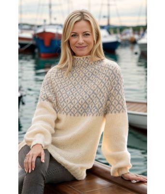 Naturhvit Glød genser med grått mønster - Viking 2022-3-302&313