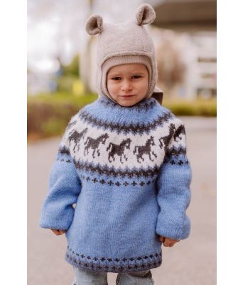 Blå hestegenser til barn - Strikkia 2023-027-524527B