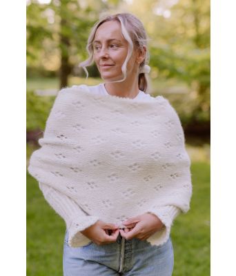 Eyelet skjerfgenser - Strikkia 2024-35-302B