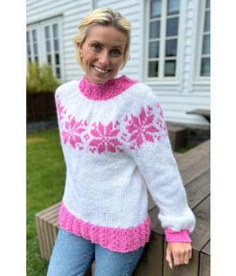 Chunky star sweater - Strikkia 2024-049