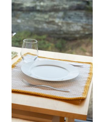 Azalea strikket bordbrikke med påskefarger - Viking 2310-05