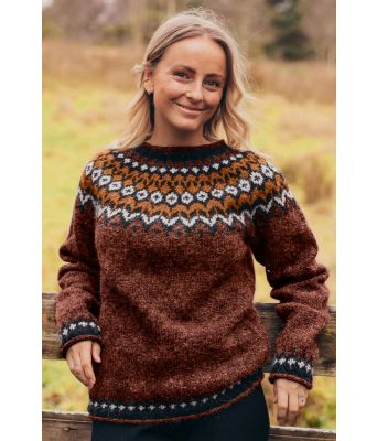 Brun riddarigenser med oransje mønster - Istex 91002