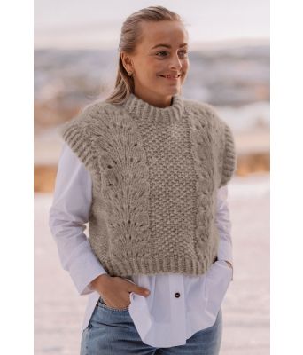Beige Weekend Waves bølgevest - Strikkia 2022-001C