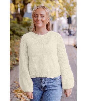 Naturhvit Letizia sweater - Belfilato 23-026-40020
