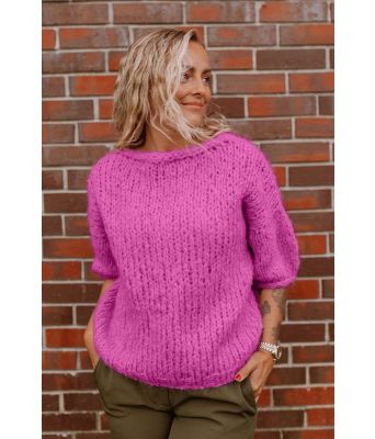 Claudias cerise chunky mohair genser - Strikkia 2021-025J