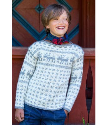 Laila strikket genser til barn med elg / reinsdyr - DG 402-06