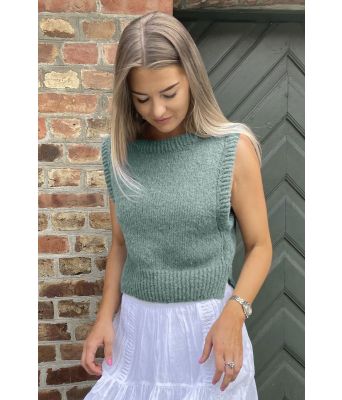 Kalsitt strikkevest i støvet jadegrønn - DSA 101-10