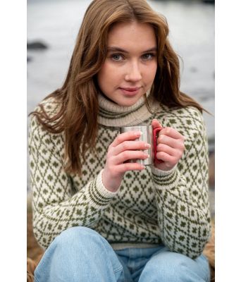 Islender genser til dame med grønt mønster - DSA 109-01