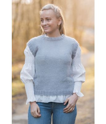 Enkel grå strikket vest - DLG-21-001