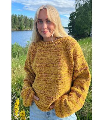 Øyunn strikket genser med raglanfelling - ØK 01-06