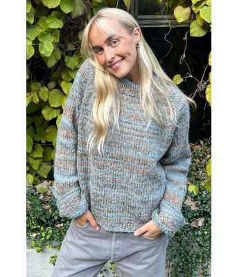 Øyunn sin genser med raglan - GD 05-13