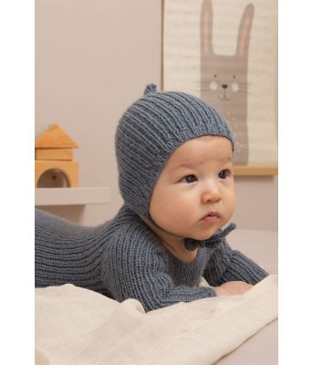 Georg strikket body og lue til baby - Viking 2132-11