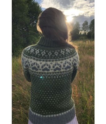 Grønn Fjordfolkgenser med rundfelling - Linka Neumann LN0005A