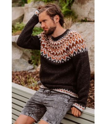 Gråsort riddarigenser med rustfarget mønster - LL0018