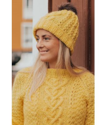 Hjerteflette lue - Strikkia 2021-010B