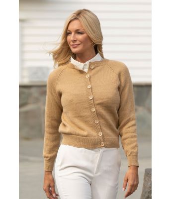 Igjen klassisk og enkel strikkejakke Kathrine Sørland - Viking 2129-9