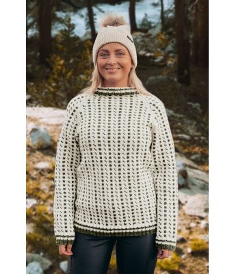 Islender med mørkegrønt mønster - Strikkia 2020-030G