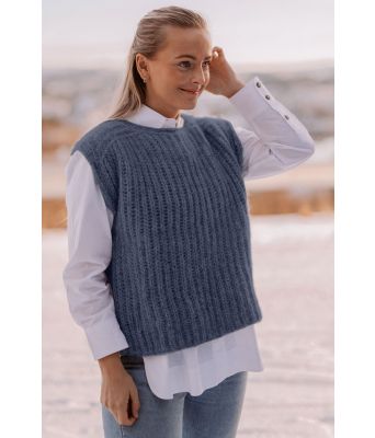 Jeansblå Anytime slipover - Strikkia 2022-003J