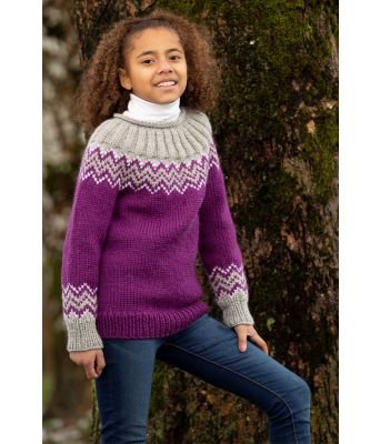 Lilla Perlå strikket genser til jente - Viking 2102-09