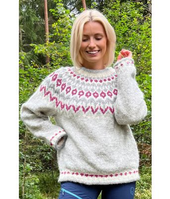 Lysegrå riddarigenser med rosa mønster - LL0072