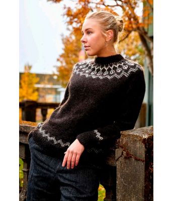 Snös nydelig islandsk strikkegenser - Lopi 37-5