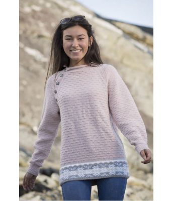 Lyserosa Fryd strikkegenser til dame - Viking 1709-08