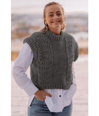 Mørkegrå Weekend Waves bølgevest - Strikkia 2022-001F