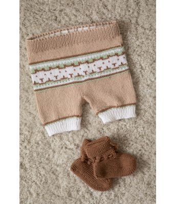 Orso strikket kortbukse og sokker til baby - Viking 2126-18