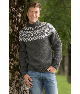 Stølen strikkegenser med rundfelling til herre - Viking 2101-01B