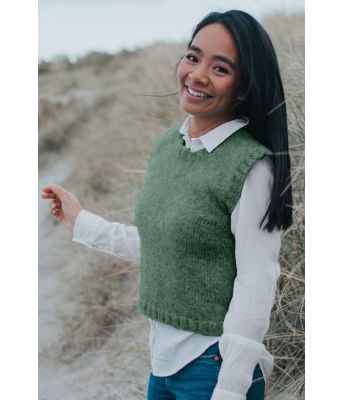Jadegrønn Fridavest - Strikkia 2020-022-336
