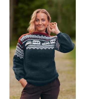 Campingvogngenseren i mørk petrolblå - Strikkia 2020-023-3487B