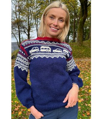 Campingvogngenseren i marineblå - Strikkia 2020-023C