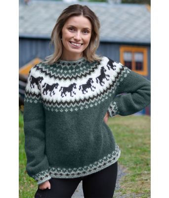 Petrolgrønn hestegenser - Strikkia 2021-035-338331