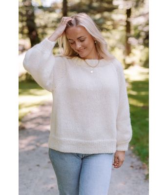 Cozy everyday sweater kjempemyk kosegenser - Strikkia 2022-002C