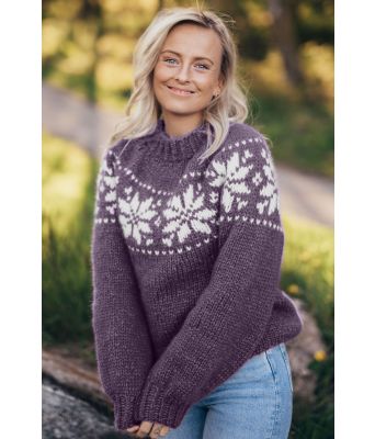 Lilla chunky stjernegenser - Strikkia 2022-011-369