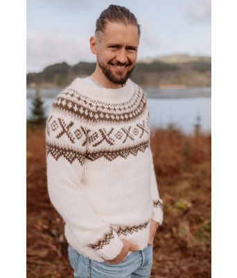 Byklegenseren - setesdalsgenser i myk alpakkaull - Strikkia 2022-014A