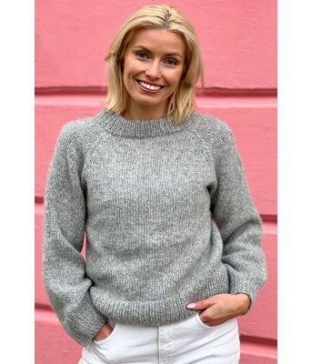Cozy everyday kosegenser med raglanfelling - Strikkia 2022-02E
