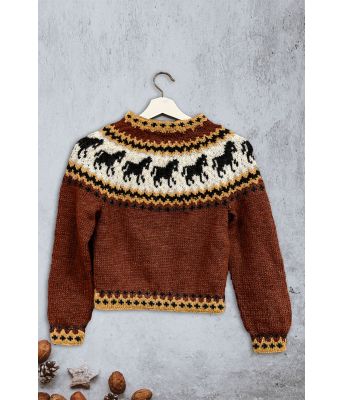 Rustfarget genser med hestemønster til barn - Strikkia 2023-027-553545
