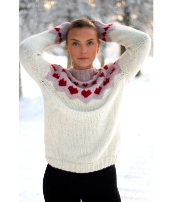 Sweetheart strikket genser med hjerter - Strikkia 2024-021