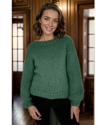 Jadegrønn Scarlett sweater - Strikkia 2024-041-336
