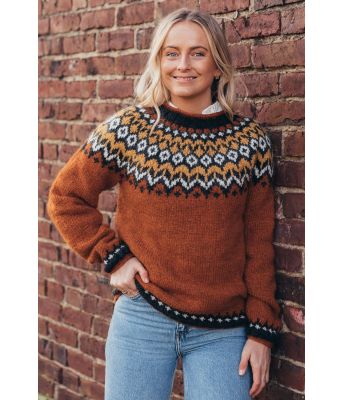 Aprikos brun riddarigenser med gult mønster LL0008