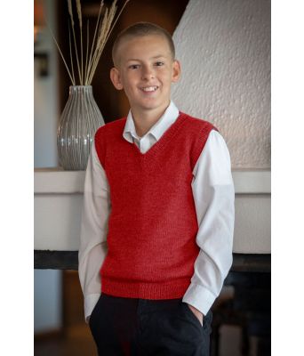 Tjommi strikket rød julevest til gutt - Viking 2136-04