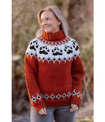 Rustrød villmarksgenser med sorte poter - VGHG0007