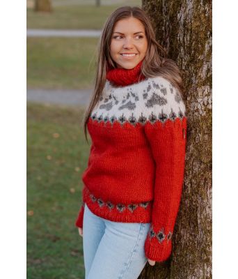 Rød villmarksgenser med grå poter - VGHG0013 Linka Neumann design