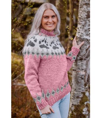 Rosa villmarksgenser med grått mønster - Linka Neumann design VGHG0029