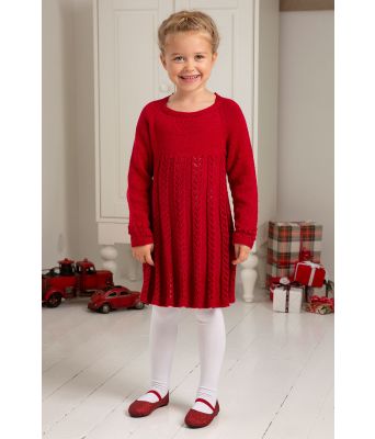 Nikoline strikket julekjole til jente - Viking 1926-1
