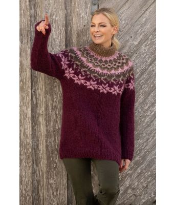 Burgunder Nova genser fra Kathrine Sørland sin kolleksjon - Viking 2009-4