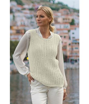 Jekt strikket vest i natur - Viking 2014-09-502