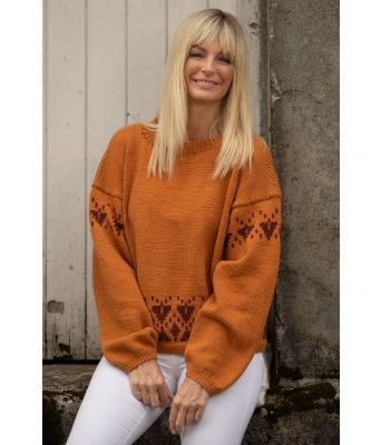 Safran oransje strikkegenser i bomull Kathrine Sørland - Viking 2024-2