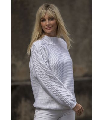 Hvit Salt strikkegenser i bomull Kathrine Sørland - Viking 2024-5